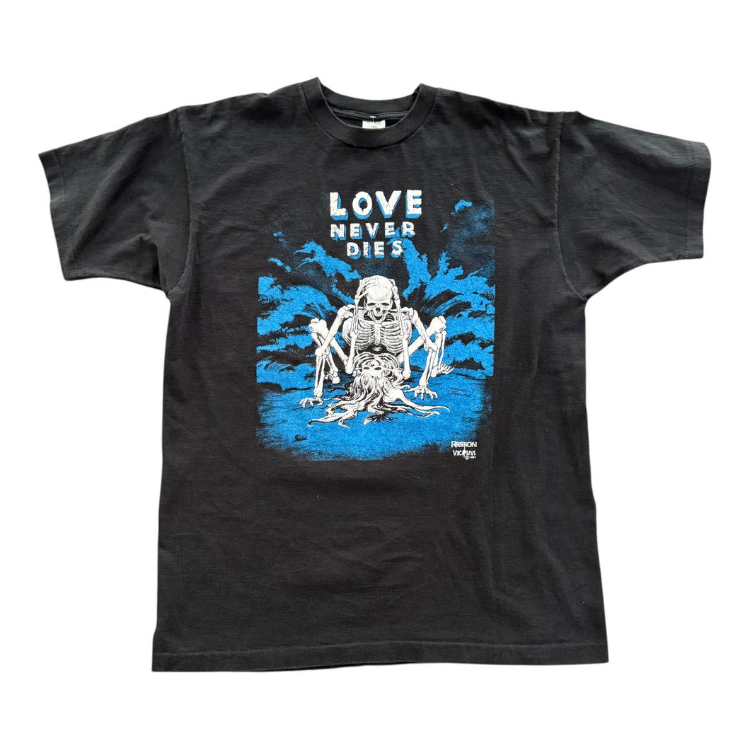 Love Never Dies Tee | XL | 90s