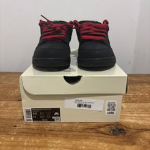 Load image into Gallery viewer, Nike SB Dunk Low ‘Supreme’ | 9.5M | USED
