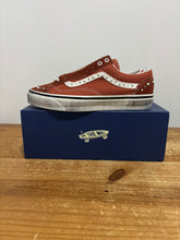 Load image into Gallery viewer, Vans Pearlized LX Old Skool 36 ‘Rust’ | Brand New | Multiple Sizes