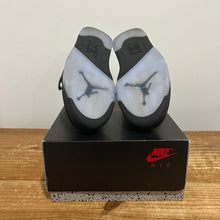 Load image into Gallery viewer, AJ5 “Black Metallic” | 9.5M | Used