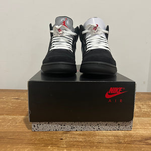 AJ5 “Black Metallic” | 9.5M | Used