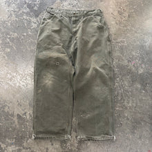 Load image into Gallery viewer, Carhartt Pants | 34 x 30 | Green