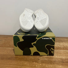 Load image into Gallery viewer, Bapesta Low “Gold” | 9M | Worn 1X