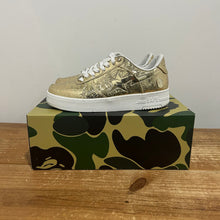 Load image into Gallery viewer, Bapesta Low “Gold” | 9M | Worn 1X