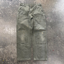 Load image into Gallery viewer, Carhartt Double Knees | 34 x 32 | Green