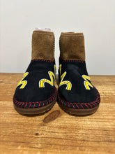 Load image into Gallery viewer, Denim Tears x UGGS | 12M | Used