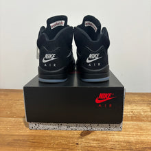 Load image into Gallery viewer, Metallic Jordan 5 | Sz 12 | worn 1X