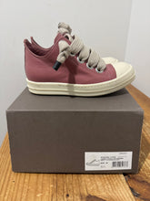 Load image into Gallery viewer, Jumbo Lace Rick Owens | Size 38 | Preown