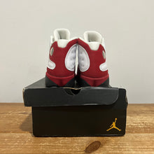 Load image into Gallery viewer, Jordan 13 Retro OG Chicago 2017 | 7Y | New
