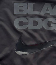 Load image into Gallery viewer, Black CDG Longsleeve Tee| XL | Preown