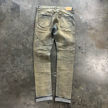Load image into Gallery viewer, Purple Brand Jeans | 33 |
