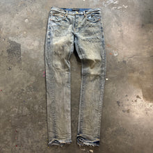 Load image into Gallery viewer, Purple Brand Jeans | 31 |