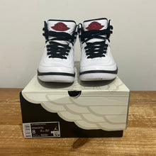 Load image into Gallery viewer, Air Jordan 2 Chicago | 8M | Preown