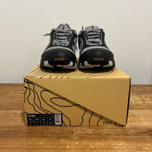 Load image into Gallery viewer, Sickö Hiking Shoes | 8M | New