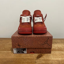 Load image into Gallery viewer, AJ4 Nigel Sylvester | 10.5M | Preowned