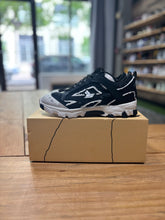 Load image into Gallery viewer, Sickö x Vessel Hiking Shoes | 9M | BRAND NEW