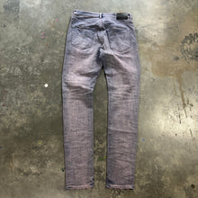 Load image into Gallery viewer, Purple Brand Jeans | 32 |
