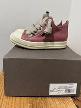Load image into Gallery viewer, Jumbo Lace Rick Owens | Size 38 | Preown