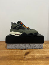 Load image into Gallery viewer, Jordan 4 ‘Undefeated’ | REPLACEMENT BOX | 10.5M | Used