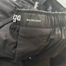 Load image into Gallery viewer, Balenciagia Pants | XL | Lightly Worn