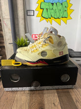 Load image into Gallery viewer, Offwhite Jordan 5 Sail | Size 9 | Used