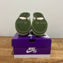 Load image into Gallery viewer, Nike SB “Matcha” | New