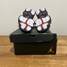 Load image into Gallery viewer, Jordan 13 Retro OG Chicago 2017 | 7Y | New