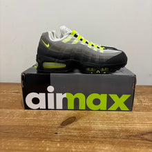 Load image into Gallery viewer, Air Max 95 ‘Neon’ | 8M | BRAND NEW