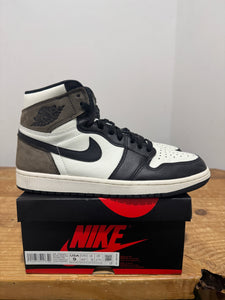 Jordan Retro High Dark Mocha | 9M | Used