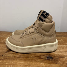 Load image into Gallery viewer, Converse Turbowpn | Size 8.5M | Used