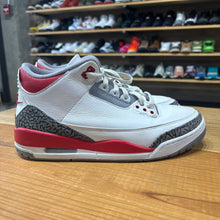 Load image into Gallery viewer, Fire Red AJ3 | 10M | Used