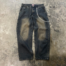 Load image into Gallery viewer, Star Village Jeans | 32 | Blue
