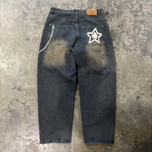 Load image into Gallery viewer, Star Village Jeans | 32 | Blue